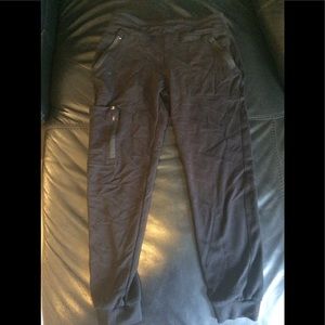 Jaanuu small jogger style pants